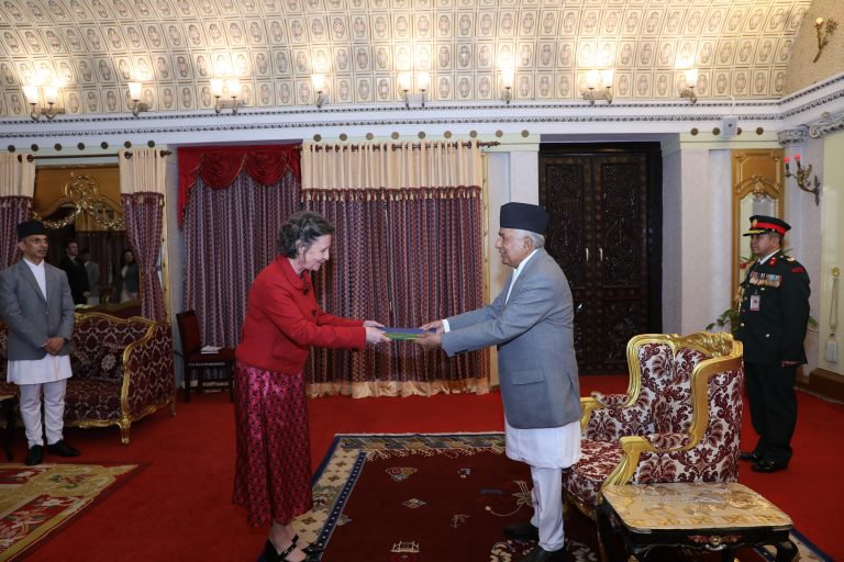 Australian ambasador to Nepal.jpg