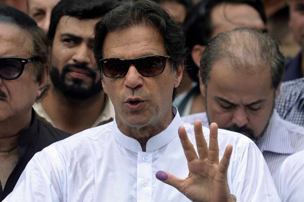 Former Pakistani Prime Minister Imran Khan Sentenced To Three Years In ...