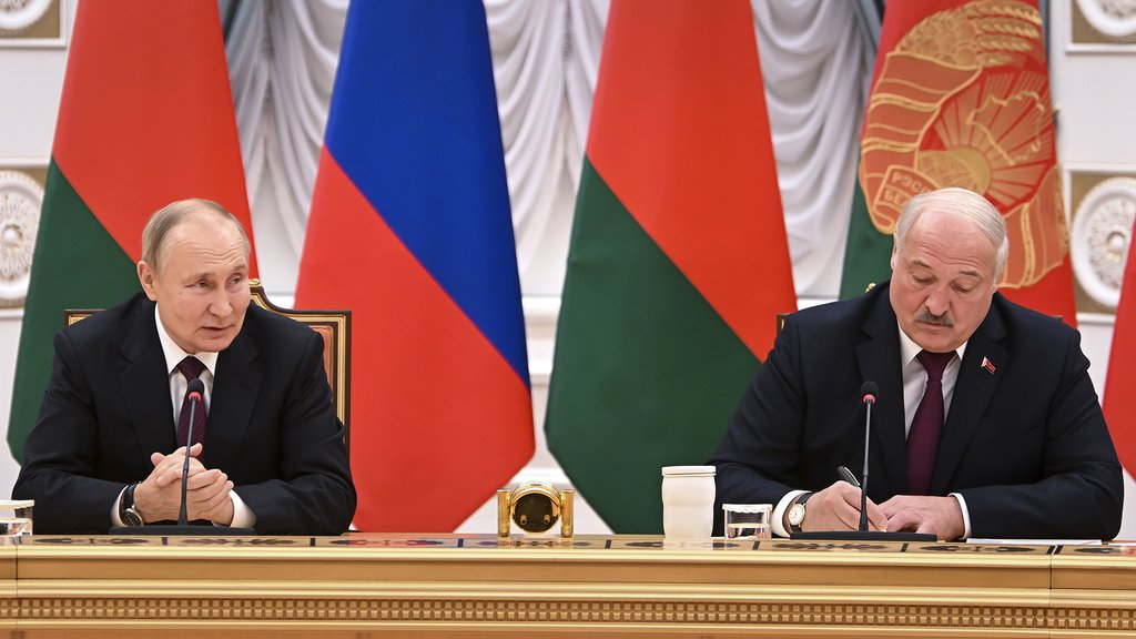 Putin Visited Belarus, Discussed Ukraine War | New Spotlight Magazine