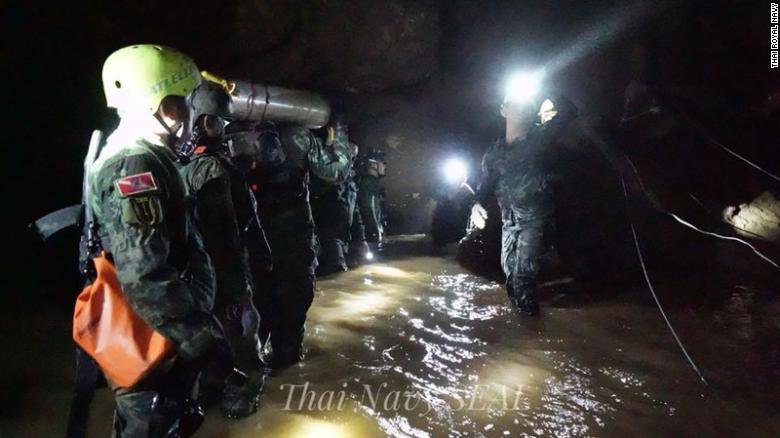 Thailand Rescuers Rescue All 12 Boys And Coach Successfully | New ...