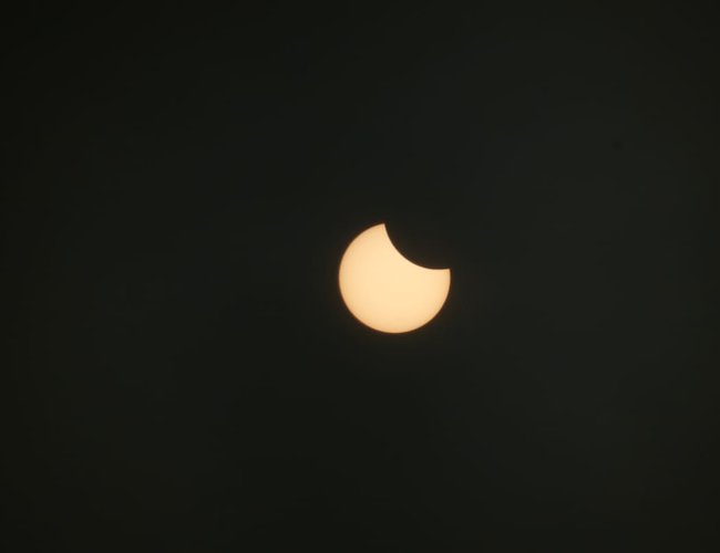 Solar Eclipse (Surya Grahan) 2020 : Clear Pictures Of The Sun Seen In ...